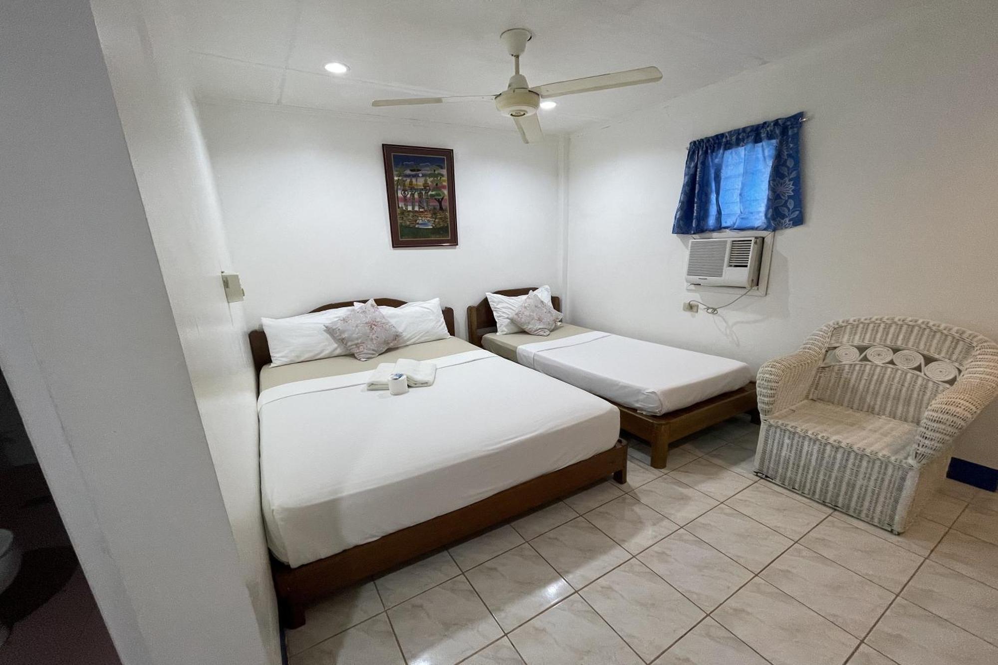 Casa De Praxides Tourist Inn Palawan Puerto Princesa Luaran gambar