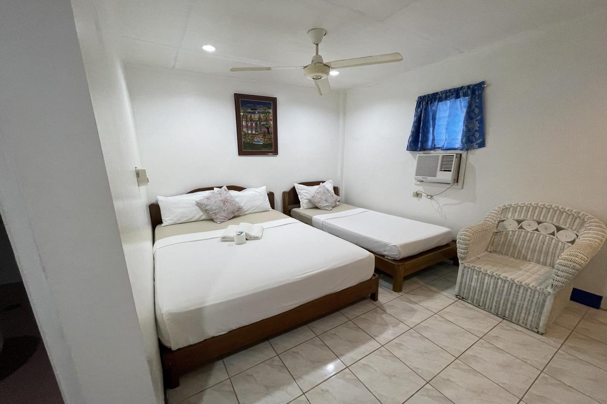 Casa De Praxides Tourist Inn Palawan Puerto Princesa Luaran gambar